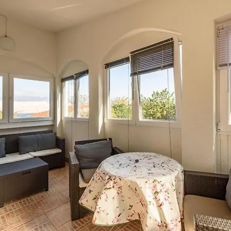 Pet Friendly Apartment In Pag With Wifi Apartman *