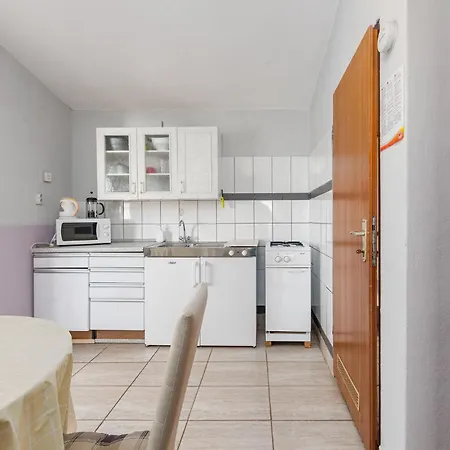 Pet Friendly Apartment In Pag With Wifi * Bosana